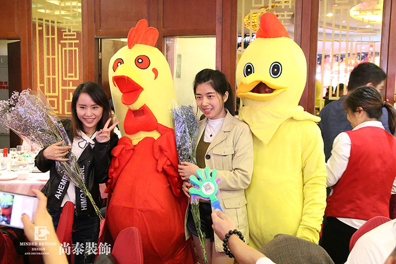 深圳辦公室裝修公司,尚泰裝飾集團,公司年會 深圳辦公室裝修公司,尚泰裝飾集團,公司年會