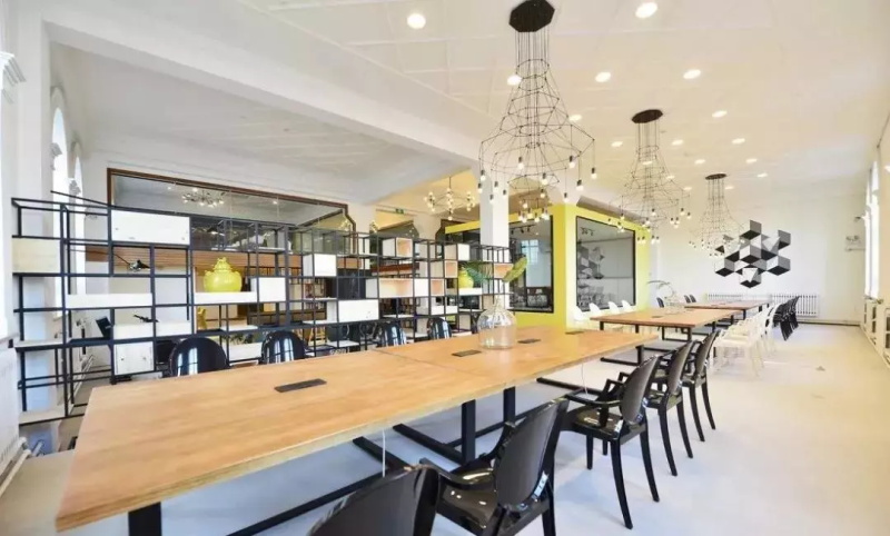 亞麻地板辦公室裝飾