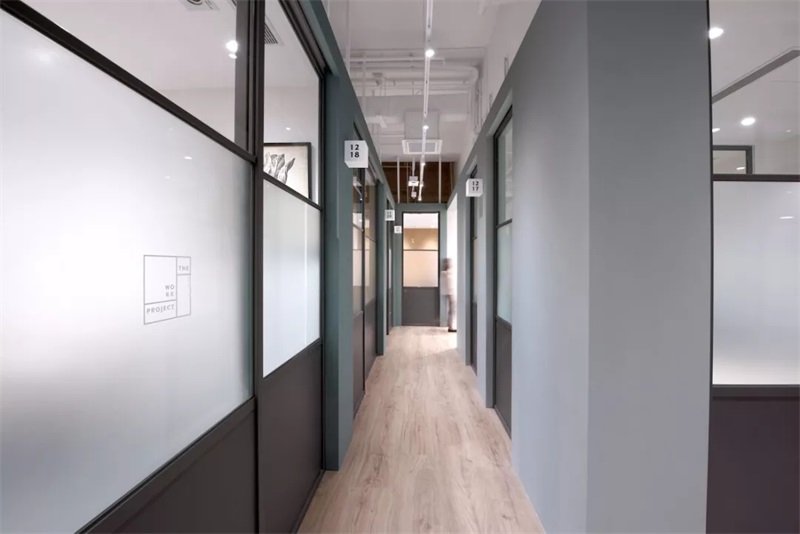 辦公空間設(shè)計效果圖