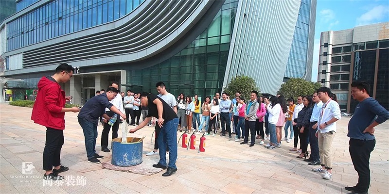 消防演練現(xiàn)場(chǎng)