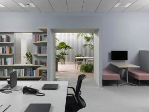 不銹鋼波紋板裝飾辦公室簡(jiǎn)直絕了！