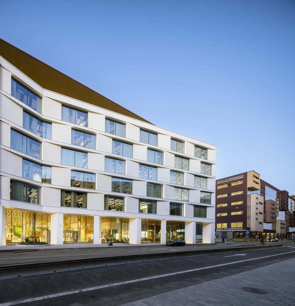 企業(yè)總部辦公空間裝修圖片