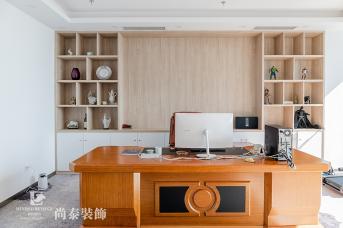 在設(shè)計(jì)和裝飾辦公室時(shí)，您如何融入這些元素？