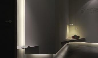 簡(jiǎn)約而時(shí)尚！現(xiàn)代質(zhì)感小型辦公室設(shè)計(jì)